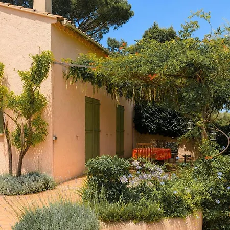 Holiday home Provencal House Near Place Des Lices *
